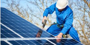 Installation Maintenance Panneaux Solaires Photovoltaïques à Saint-Martin-d'Ardeche